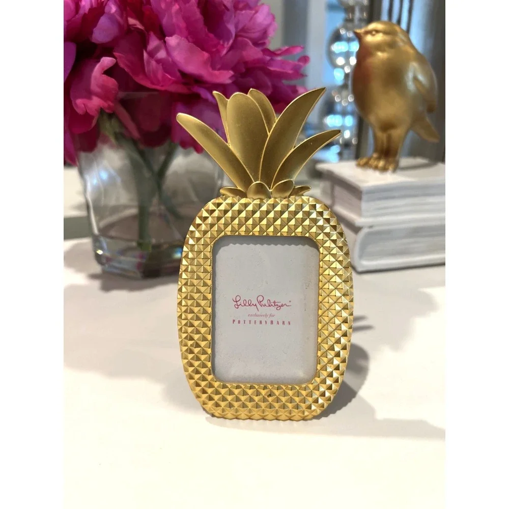 LILLY PULITZER PINEAPPLE GOLD METAL PHOTO PICTURE MINI FRAME *LIMITED EDITION*